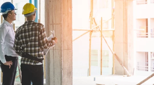 comment-evaluer-les-travaux-de-renovation-avant-d-acheter-un-bien-immobilier-a-rouen